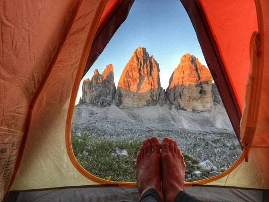 10 artículos que no pueden faltar en tu primera aventura de camping